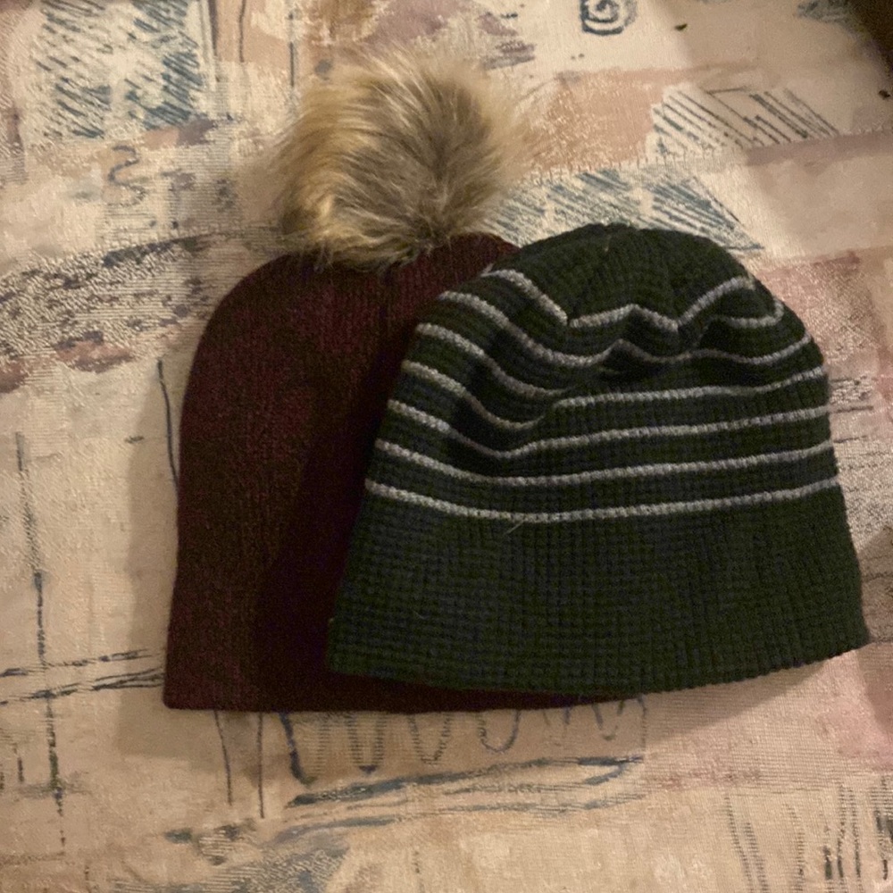 2 Hats